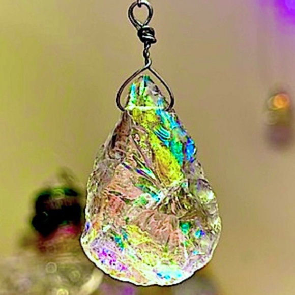 BOGO!! 🔮✨ Angel Aura Quartz Hand Crafted Pear Pendant w/ Sterling Silver chain - Picture 14 of 14